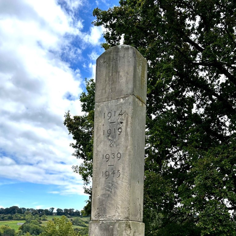 Blockley War Memorial 3 768x768