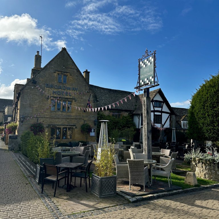 Broadway Village Stays