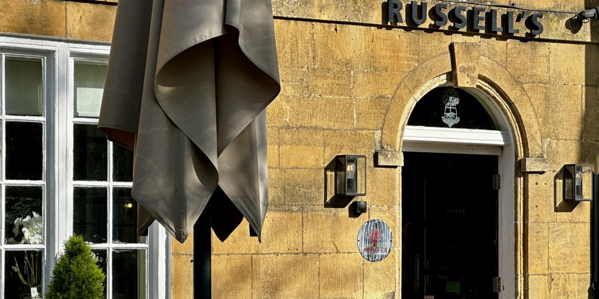 Read more about the article Russell’s of Broadway